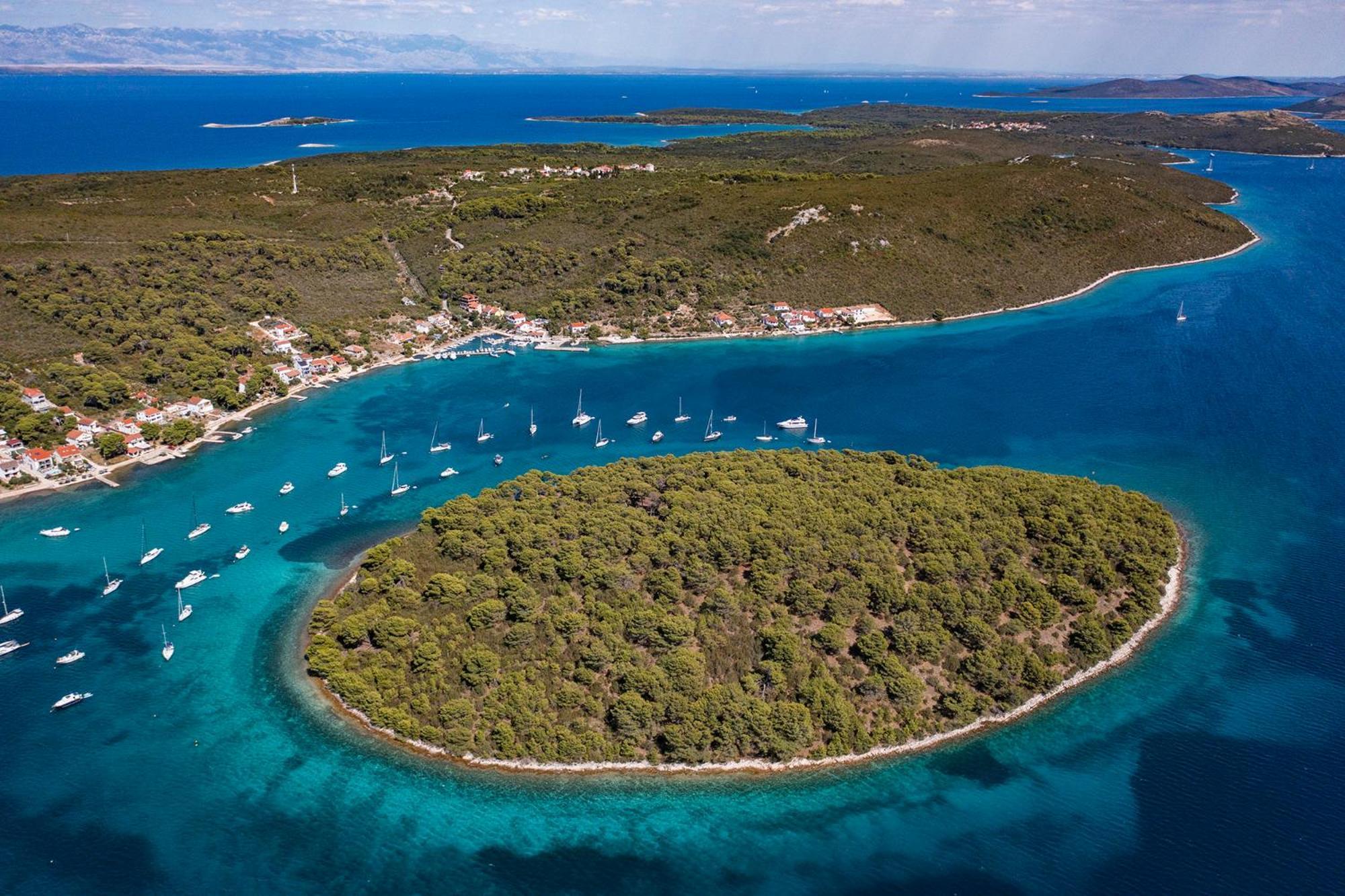 Ryanair'S Urban Flat In Zadar-Kolovare Beach Bagian luar foto